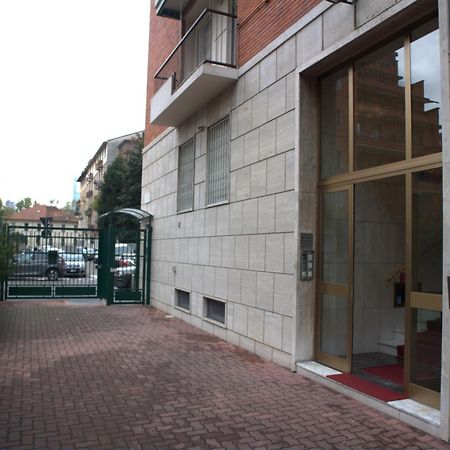 Casapole Leilighet Milano Eksteriør bilde
